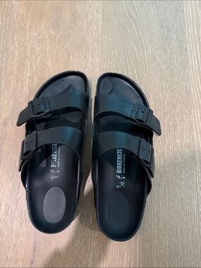 Birkenstock Women’s Matte Black Two-Strap Slide Sandals